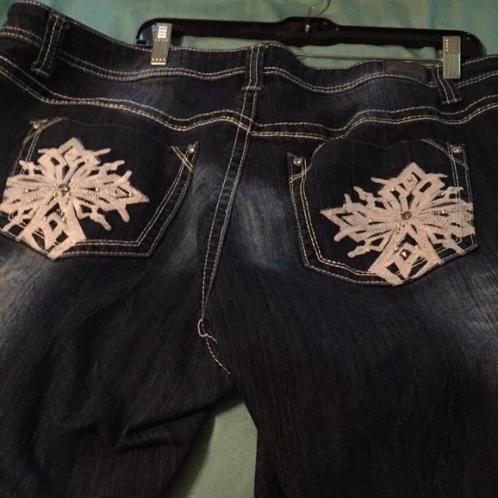 Size 26 capris